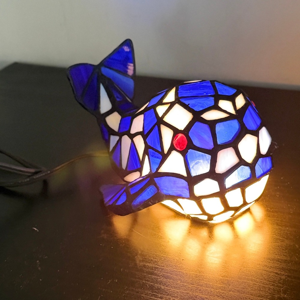 Blue Whale Tiffany Style Stained Glass Slag Night Light Lamp w Red Eyes *READ